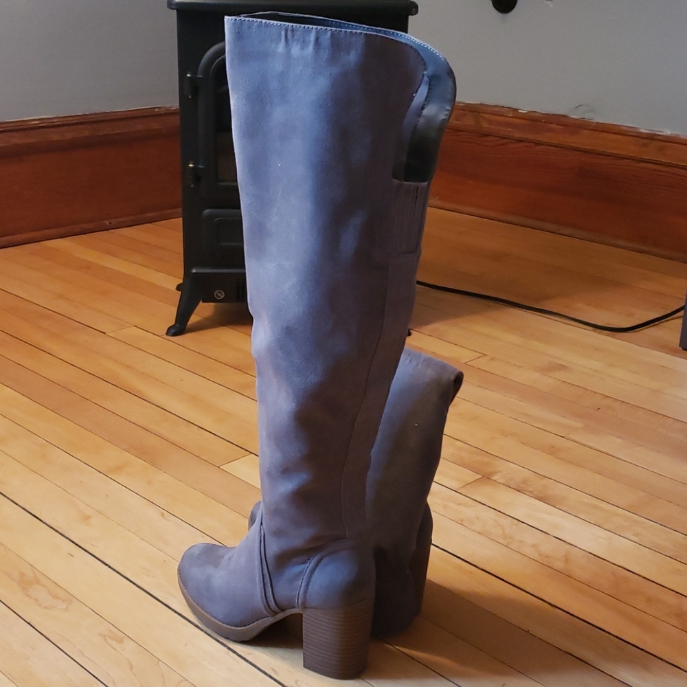 Like new over the knee boots